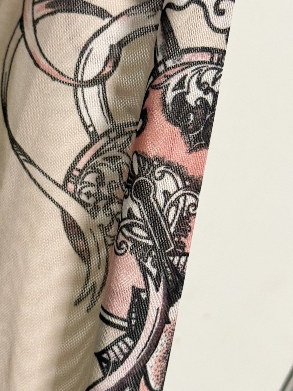 Wild Fable Mesh Long Sleeve Top XL Sheer Tattoo Print Cream - Picture 15 of 17